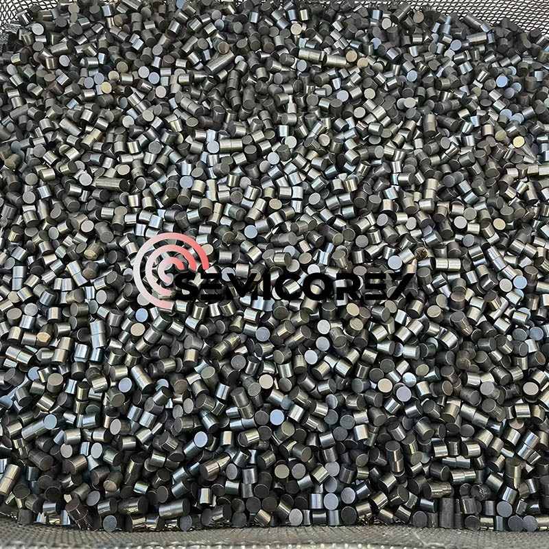 Impregnuotas grafitas